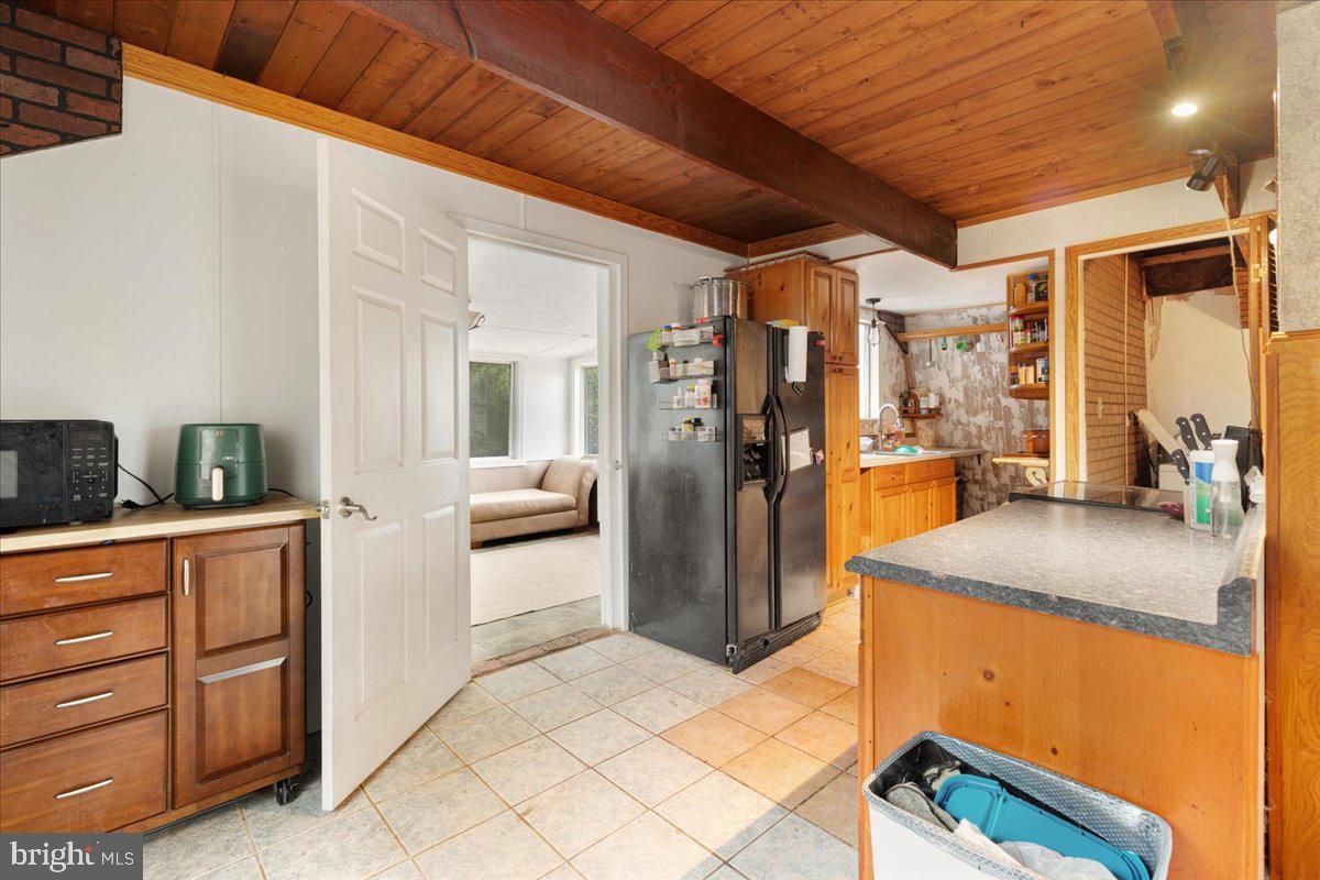 297 Deer Run Road Gore, VA 22637 - Photo 6 of 23 Charming kitchen with rustic appeal.