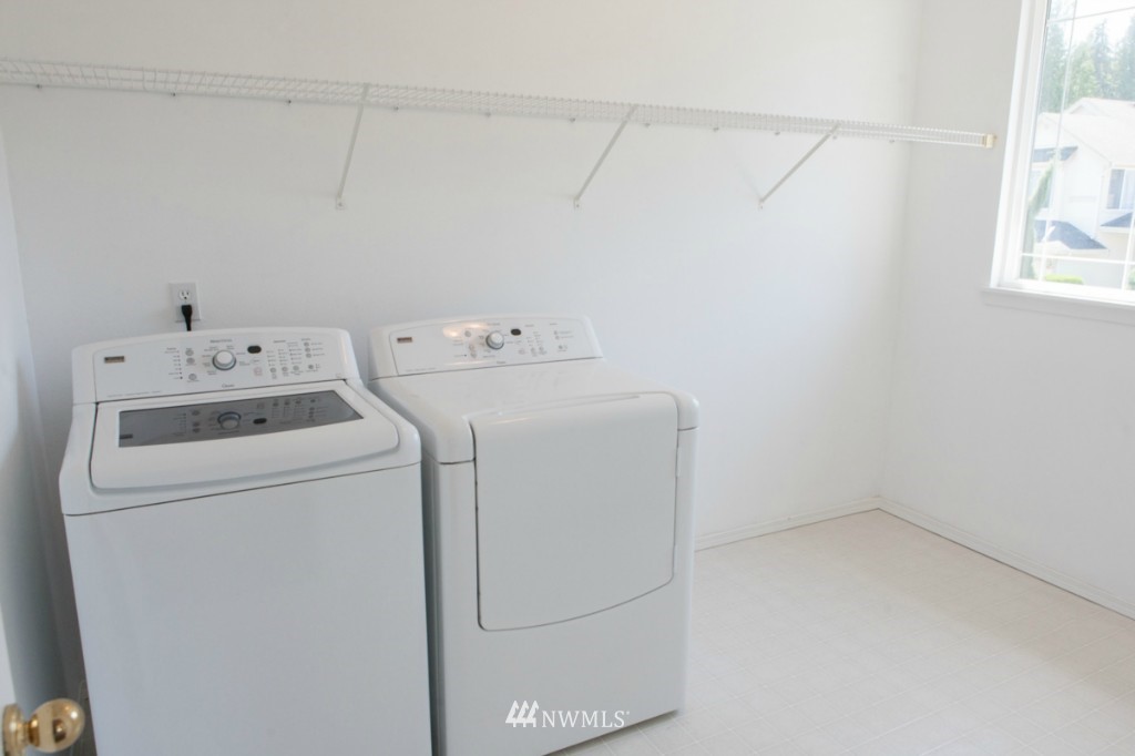 18340 160th Place Southeast Renton, WA 98058 - Photo 21 of 23 Gallery Image 21