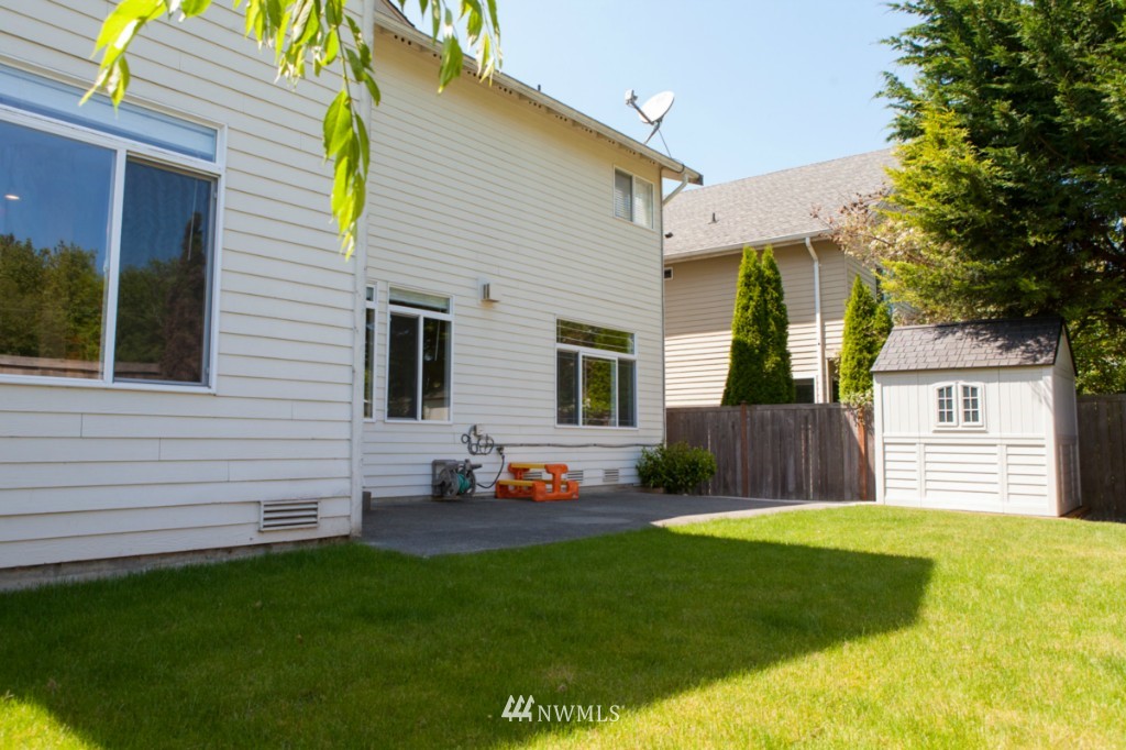 18340 160th Place Southeast Renton, WA 98058 - Photo 22 of 23 Gallery Image 22