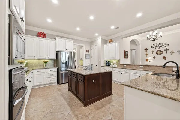 $789,000 | 2203 Draycutt Drive, Katy, TX 77494