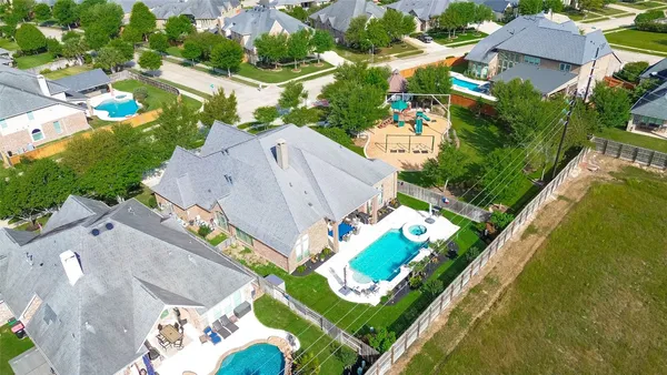 $789,000 | 2203 Draycutt Drive, Katy, TX 77494