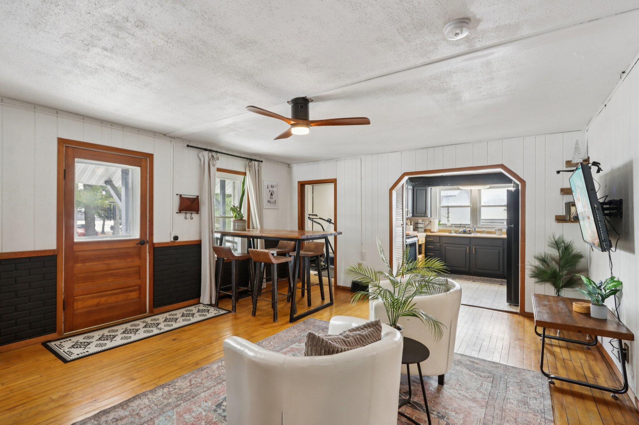 W5608 French Road Milford, WI 53038 - Photo 7 of 57 7-web-or-mls-W5608 French Rd-S1302-007