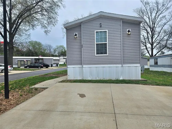 $85,000 | 22 Lily Drive, Fenton, MO 63026