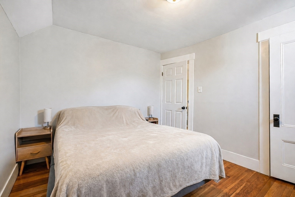 19 Sheldon Street Lowell, MA 01851 - Photo 22 of 42