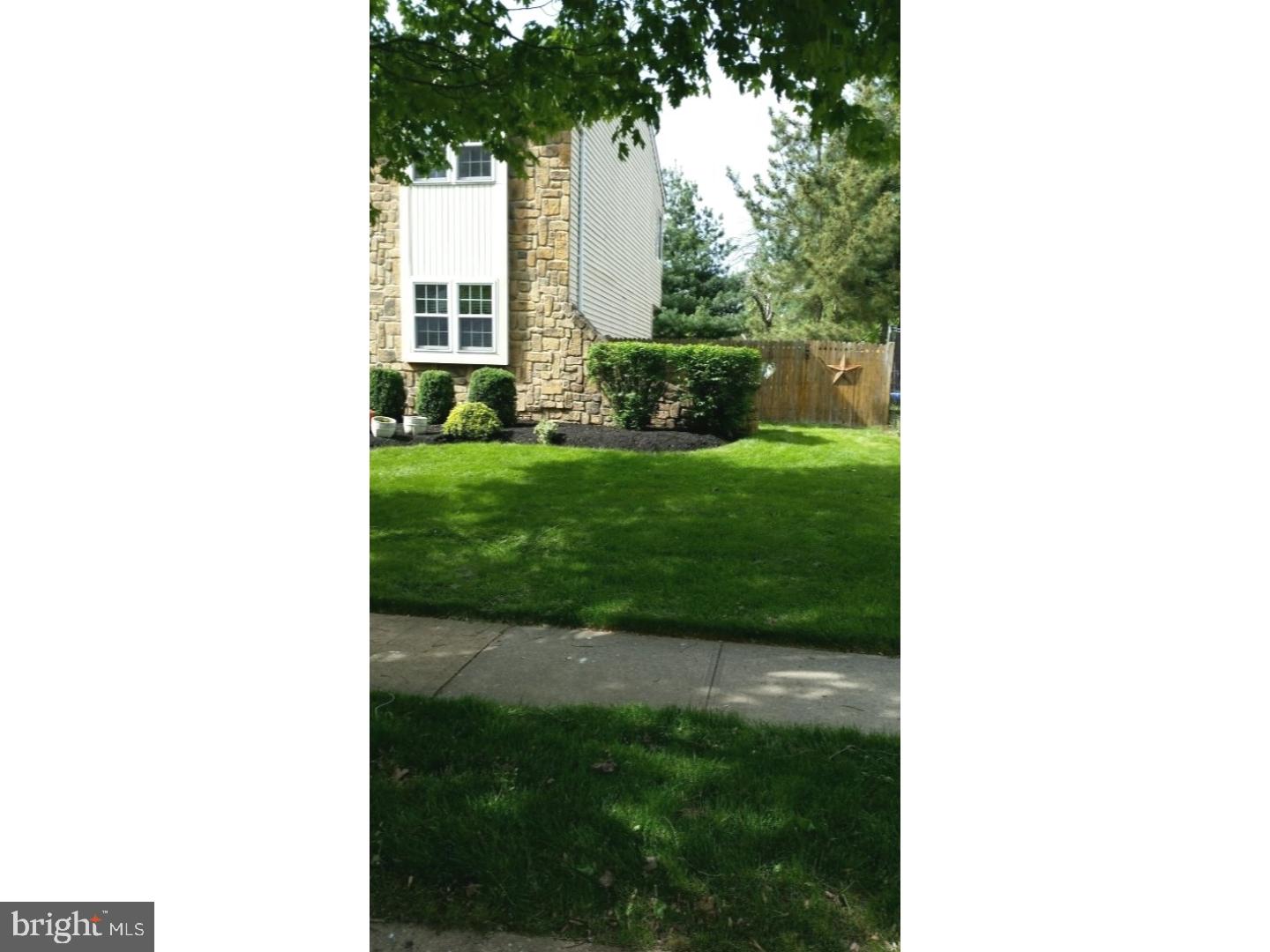 30 Geraldine Road Hightstown, NJ 08520 - Photo 2 of 24 Exterior Front