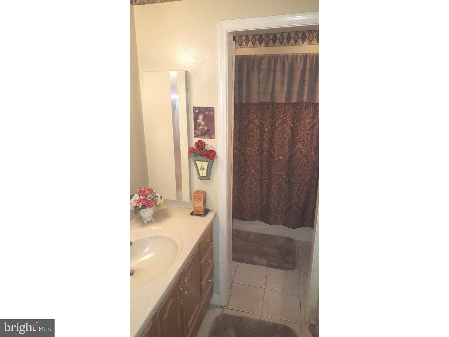 30 Geraldine Road Hightstown, NJ 08520 - Photo 14 of 24 Bathroom