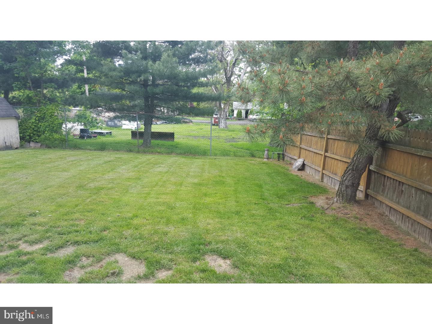 30 Geraldine Road Hightstown, NJ 08520 - Photo 22 of 24 Back Yard