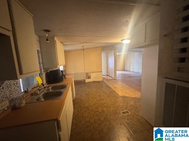 4956 Old Fayetteville Road Sylacauga, AL 35151 - Photo 6 of 8