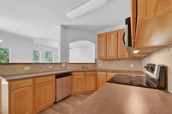 $349,000 | 248 Turnberry Lane, Lewisville, TX 75067