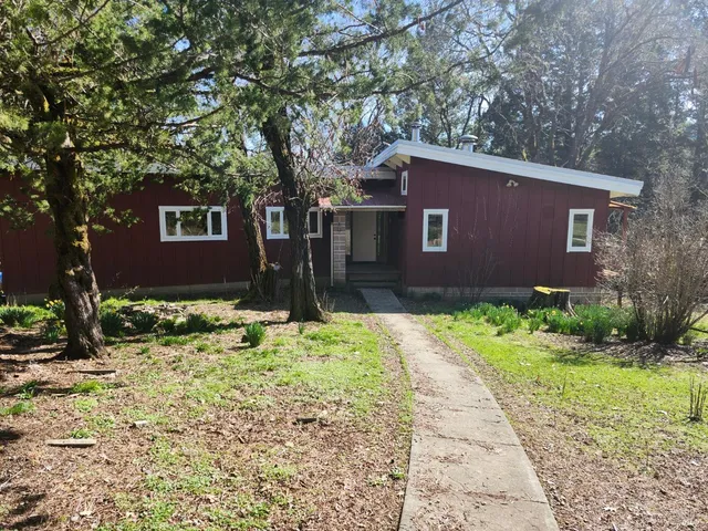 $349,000 | 1075 Dutyville Road, Garberville, CA 95542