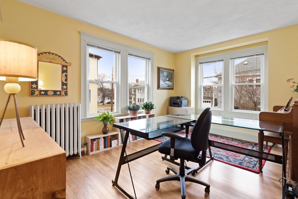 23 Clyde Road, Unit 23 Watertown, MA 02472 - Photo 25 of 30 Gallery Image 25