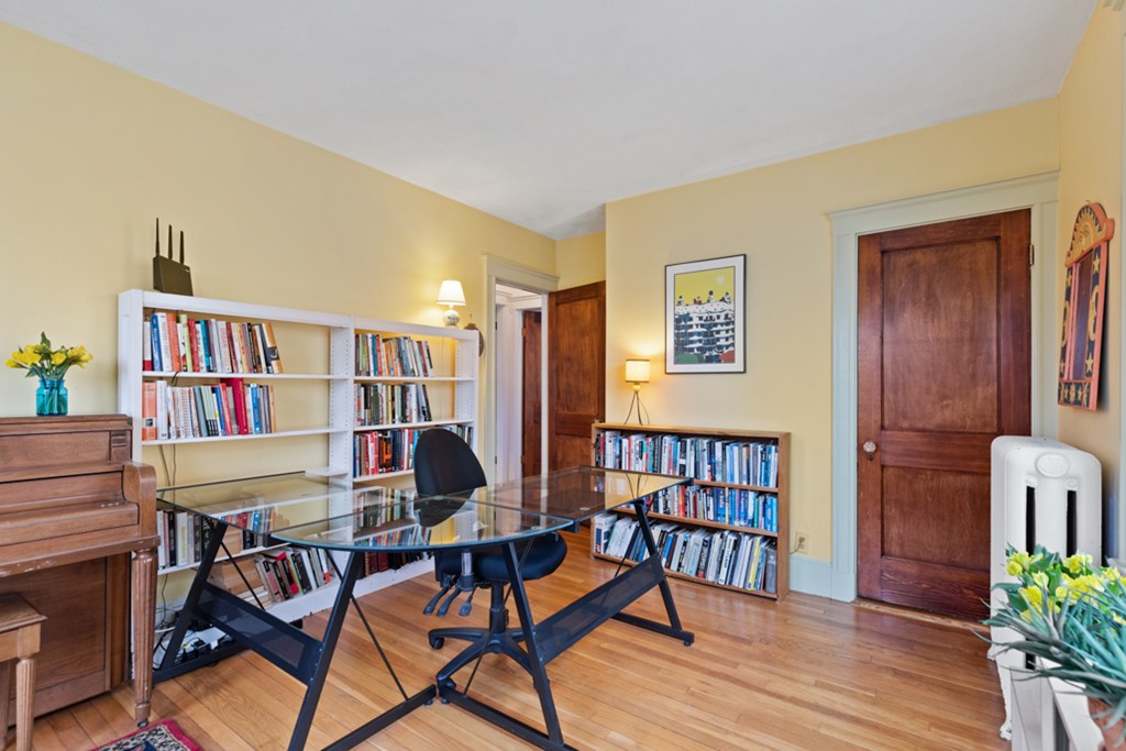 23 Clyde Road, Unit 23 Watertown, MA 02472 - Photo 27 of 30 Gallery Image 27