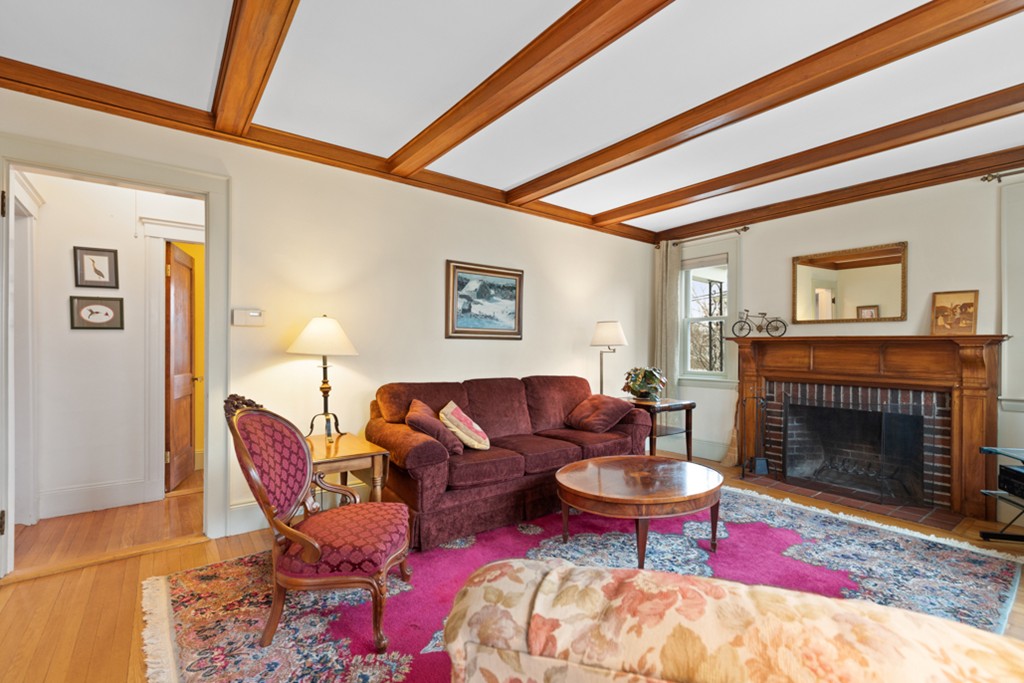 23 Clyde Road, Unit 23 Watertown, MA 02472 - Photo 9 of 30 Gallery Image 9
