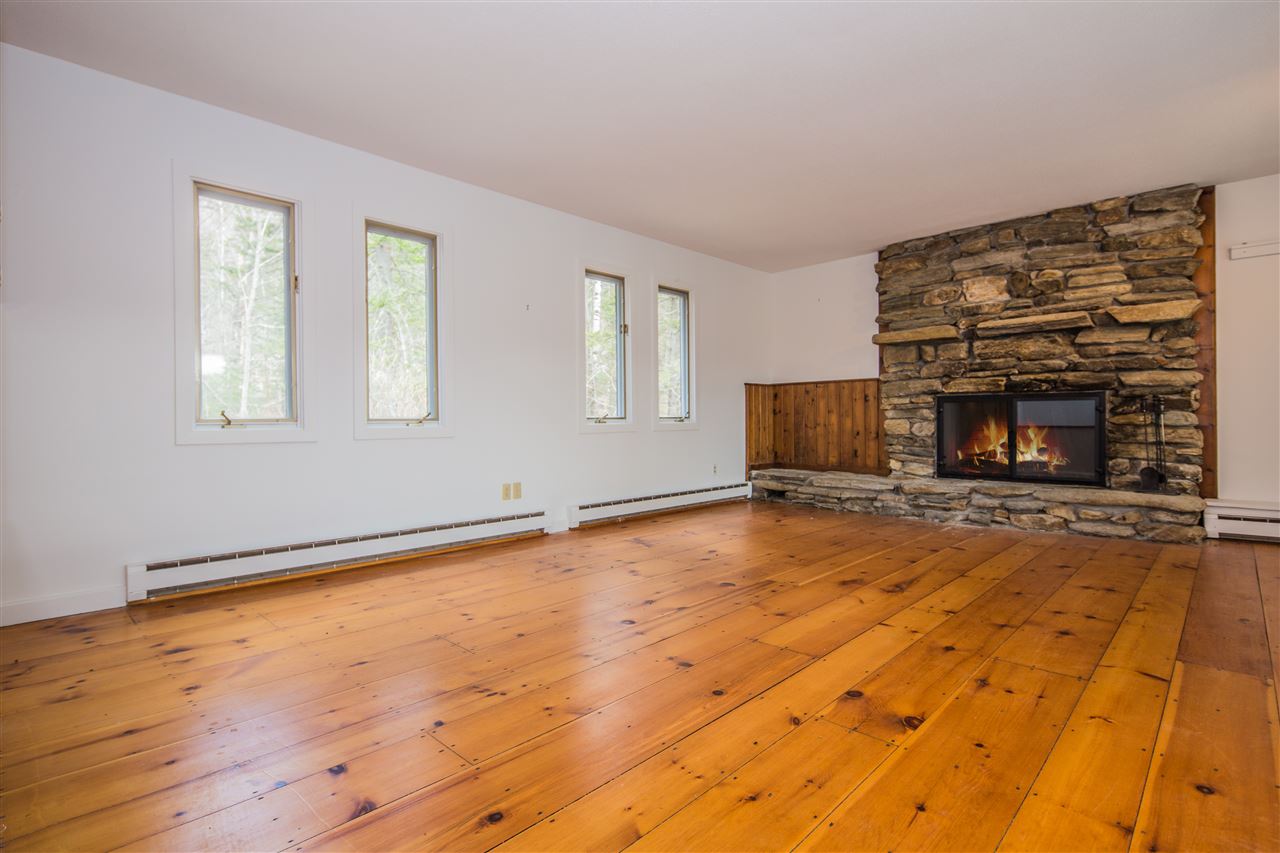 100 Great Hawk Road Rochester, VT 05767 - Photo 2 of 31