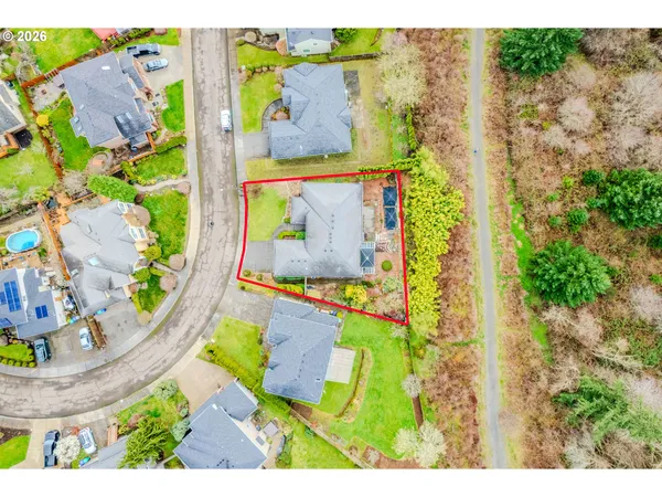 $530,000 | 16442 Southeast High Meadow Loop, Portland, OR 97236