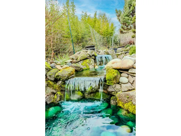 $530,000 | 16442 Southeast High Meadow Loop, Portland, OR 97236