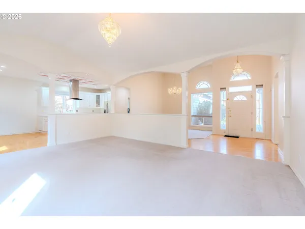 $530,000 | 16442 Southeast High Meadow Loop, Portland, OR 97236