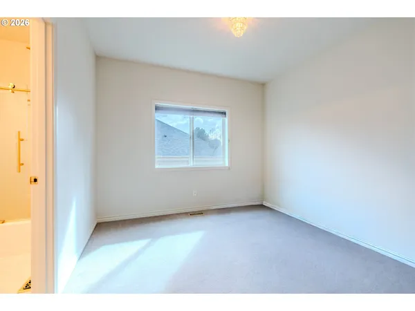 $530,000 | 16442 Southeast High Meadow Loop, Portland, OR 97236