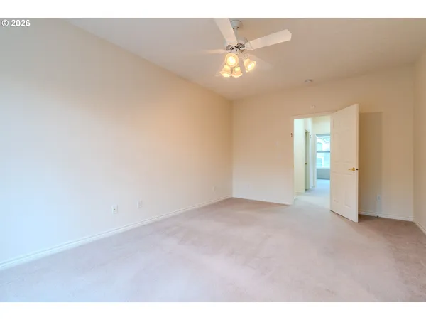 $530,000 | 16442 Southeast High Meadow Loop, Portland, OR 97236