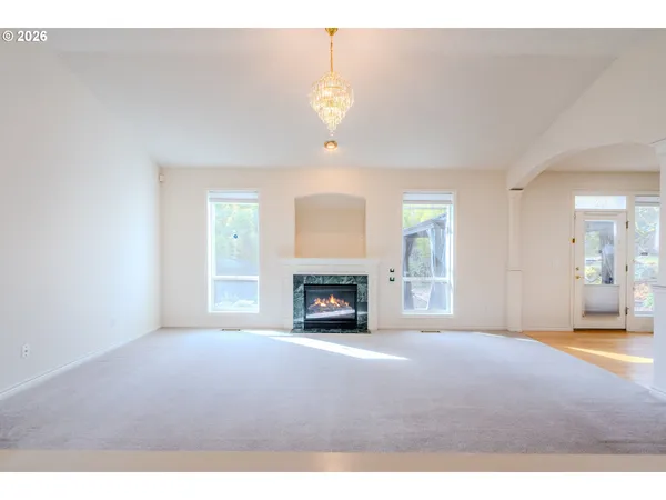 $530,000 | 16442 Southeast High Meadow Loop, Portland, OR 97236