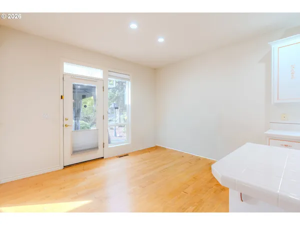 $530,000 | 16442 Southeast High Meadow Loop, Portland, OR 97236