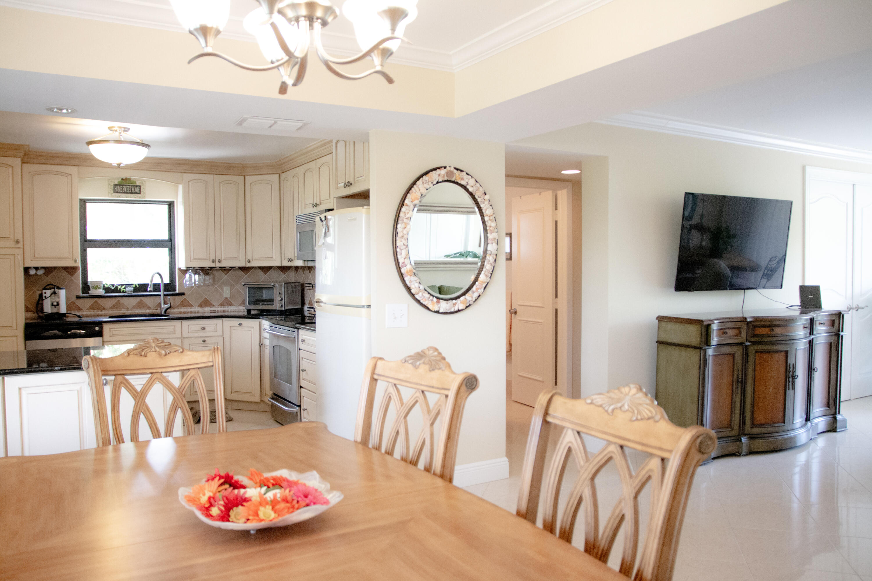 277 North Ocean Boulevard, Unit 304 Boca Raton, FL 33432 - Photo 9 of 40 _MG_8085