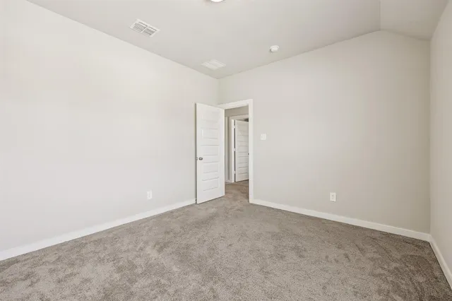 a view of a pathway of a house