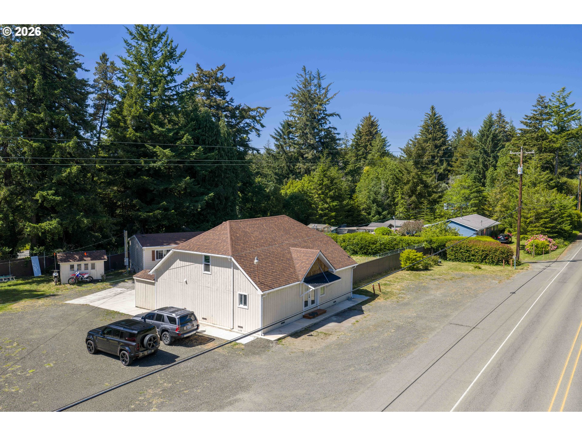 68964 Wildwood Road North Bend, OR 97459 - Photo 7 of 44