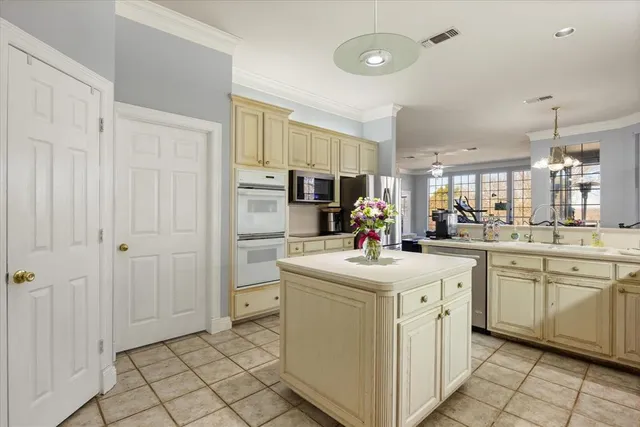 $795,000 | 1636 Greenview Court, Aledo, TX 76008