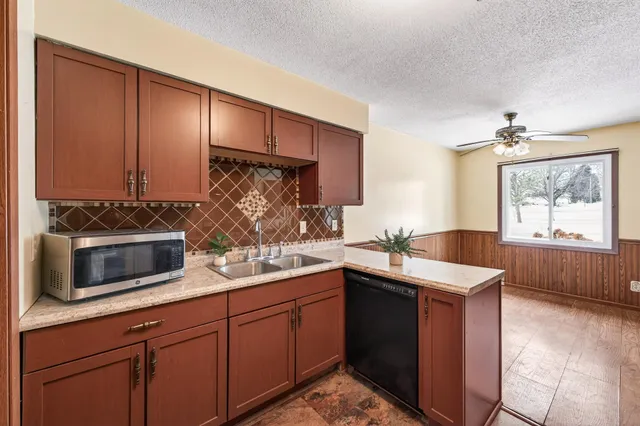 $195,000 | 9192 Indian Boulevard South, Cottage Grove, MN 55016