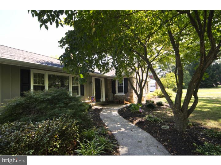 307 Cowpath Road Lansdale, PA 19446 - Photo 2 of 25 Exterior Front