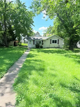 $25,000 | 17 South 51st Street, Belleville, IL 62226
