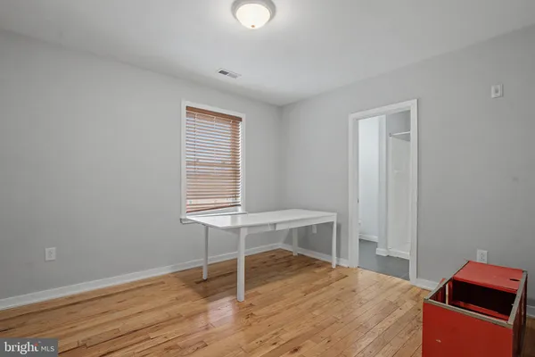 $3,810 | 1515 West Oxford Street, Unit 3, Philadelphia, PA 19121