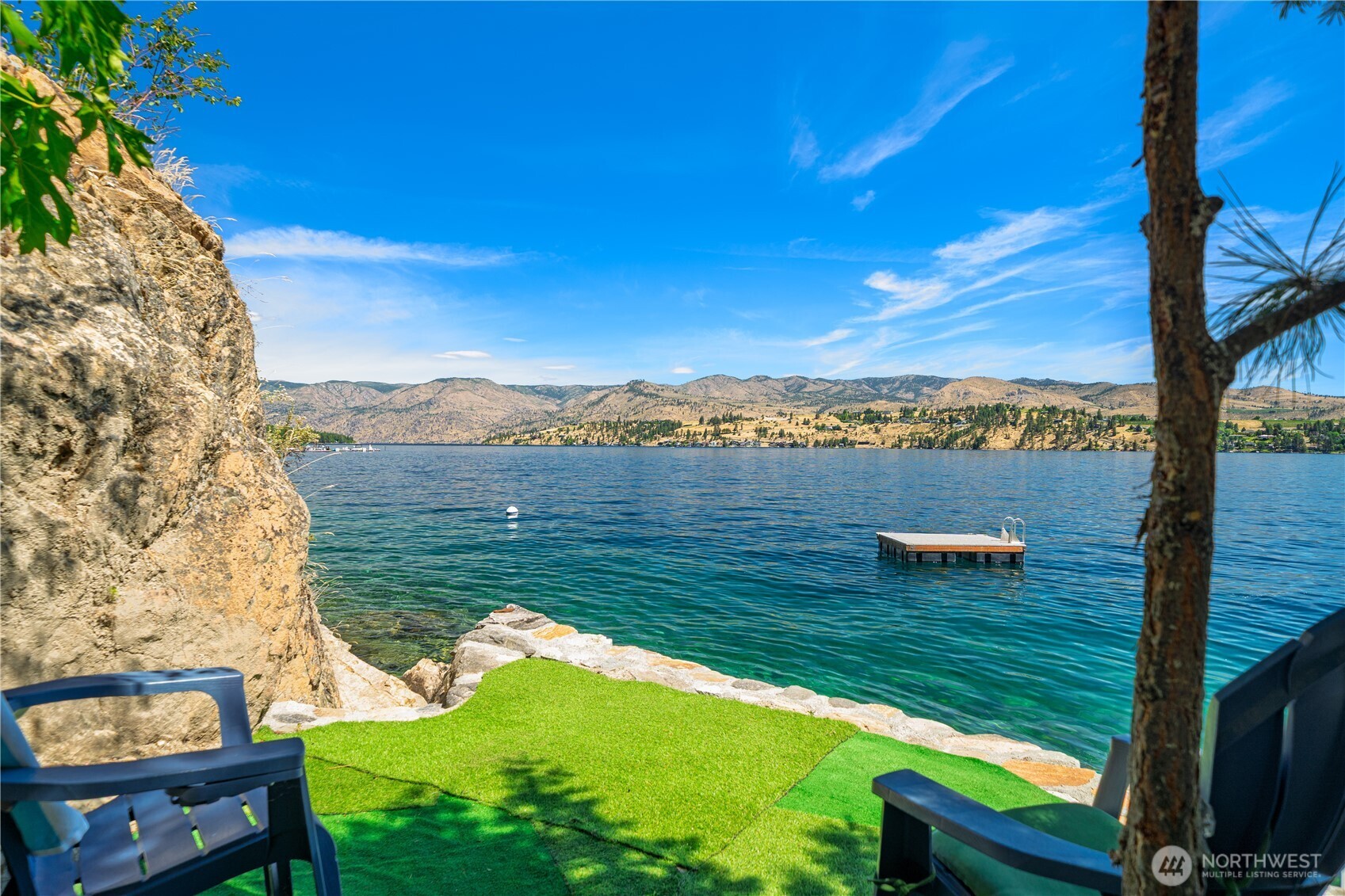 9064 South Lakeshore Road Chelan, WA 98816 - Photo 16 of 22 Gallery Image 16