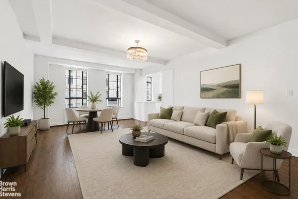 $1,195,000 | 333 West 56th Street, Unit 6M | Hell's Kitchen