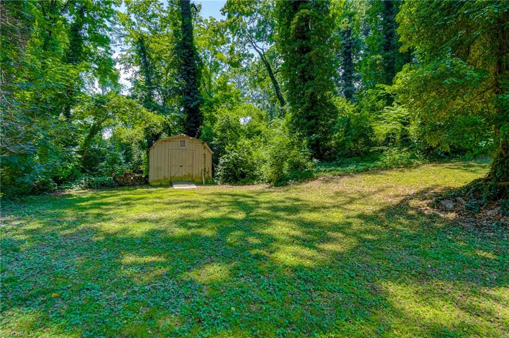 1404 Reynolda Road Winston-Salem, NC 27104 - Photo 27 of 28 Gallery Image 27