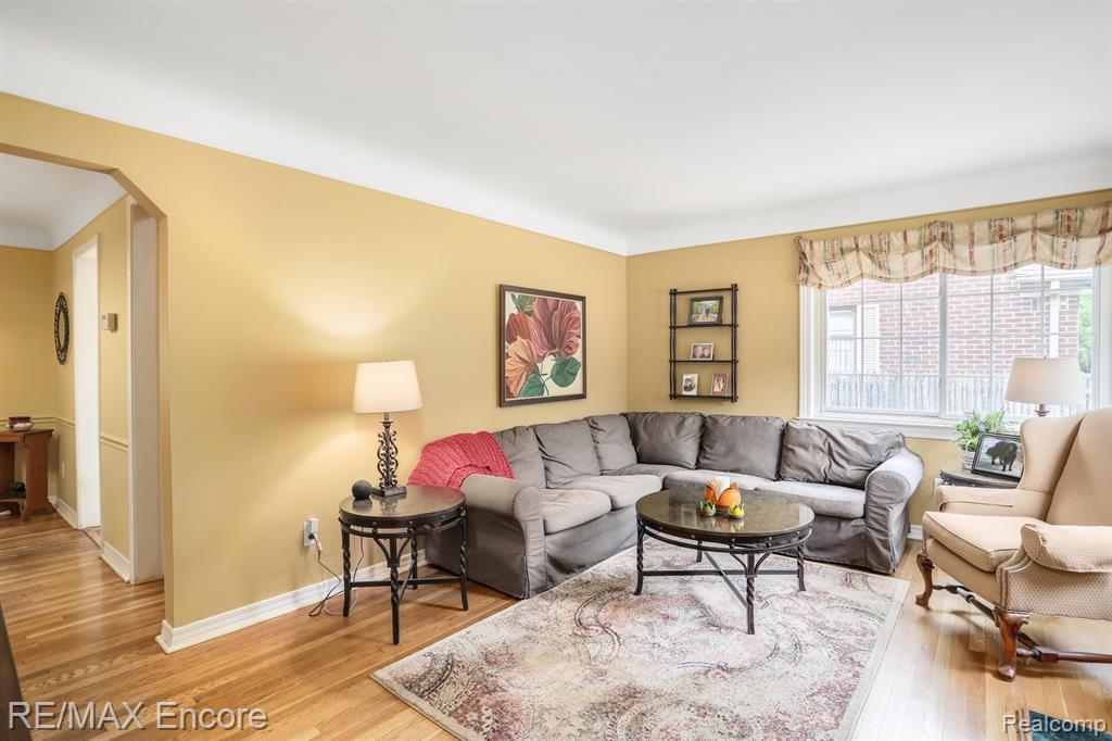 2350 Manchester Road Birmingham, MI 48009 - Photo 14 of 36