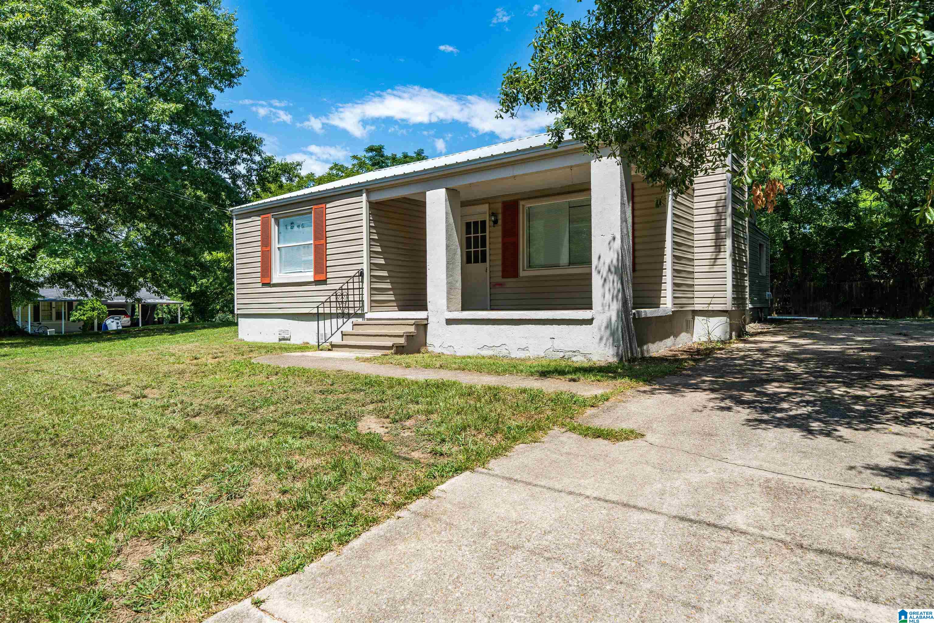 124 Ridge Street Adamsville, AL 35005 - Photo 2 of 10
