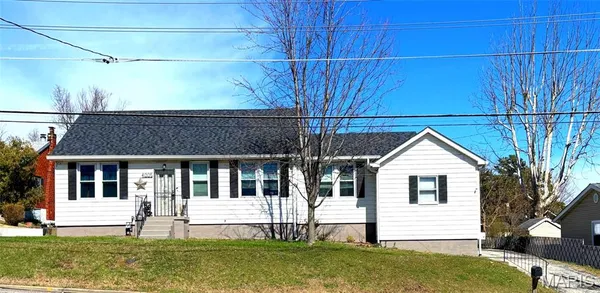 $279,900 | 4005 Reavis Barracks Road, St. Louis, MO 63125