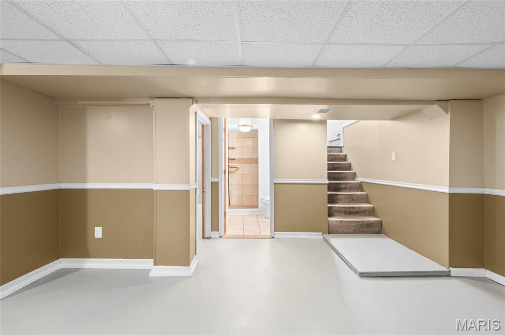 4005 Reavis Barracks Road St. Louis, MO 63125 - Photo 43 of 60