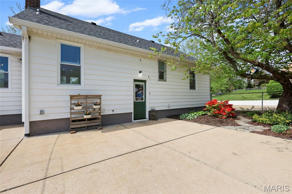 4005 Reavis Barracks Road St. Louis, MO 63125 - Photo 45 of 60