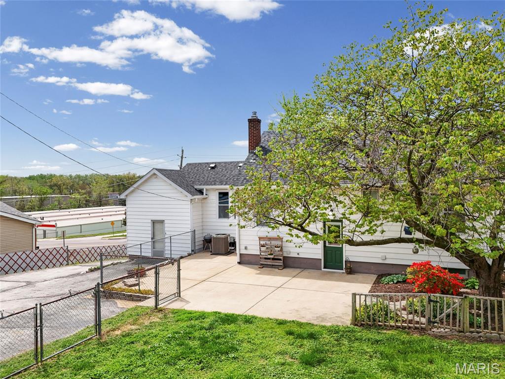 4005 Reavis Barracks Road St. Louis, MO 63125 - Photo 48 of 60