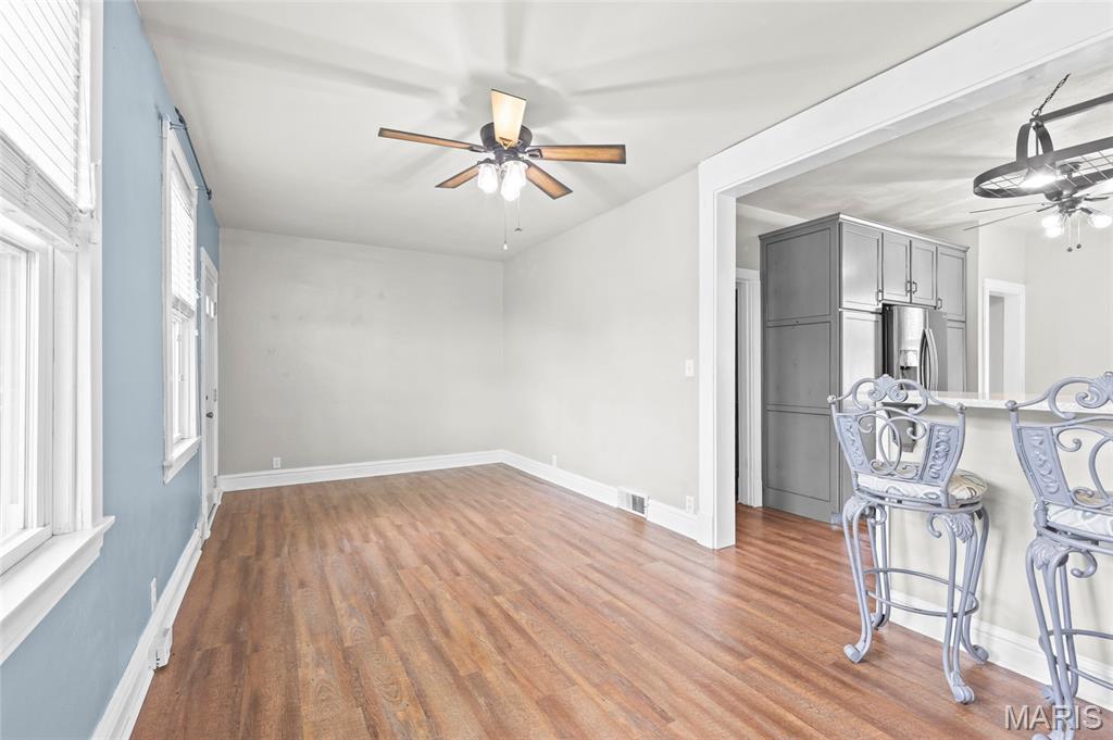 4005 Reavis Barracks Road St. Louis, MO 63125 - Photo 6 of 60