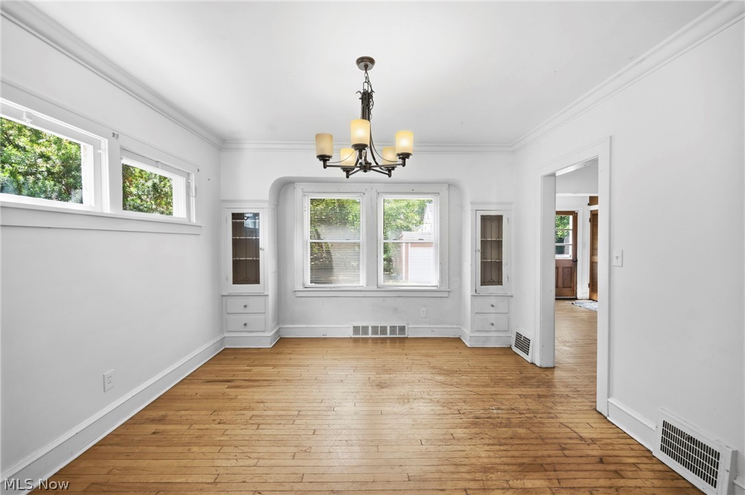 1140 Quilliams Road Cleveland Heights, OH 44121 - Photo 8 of 30