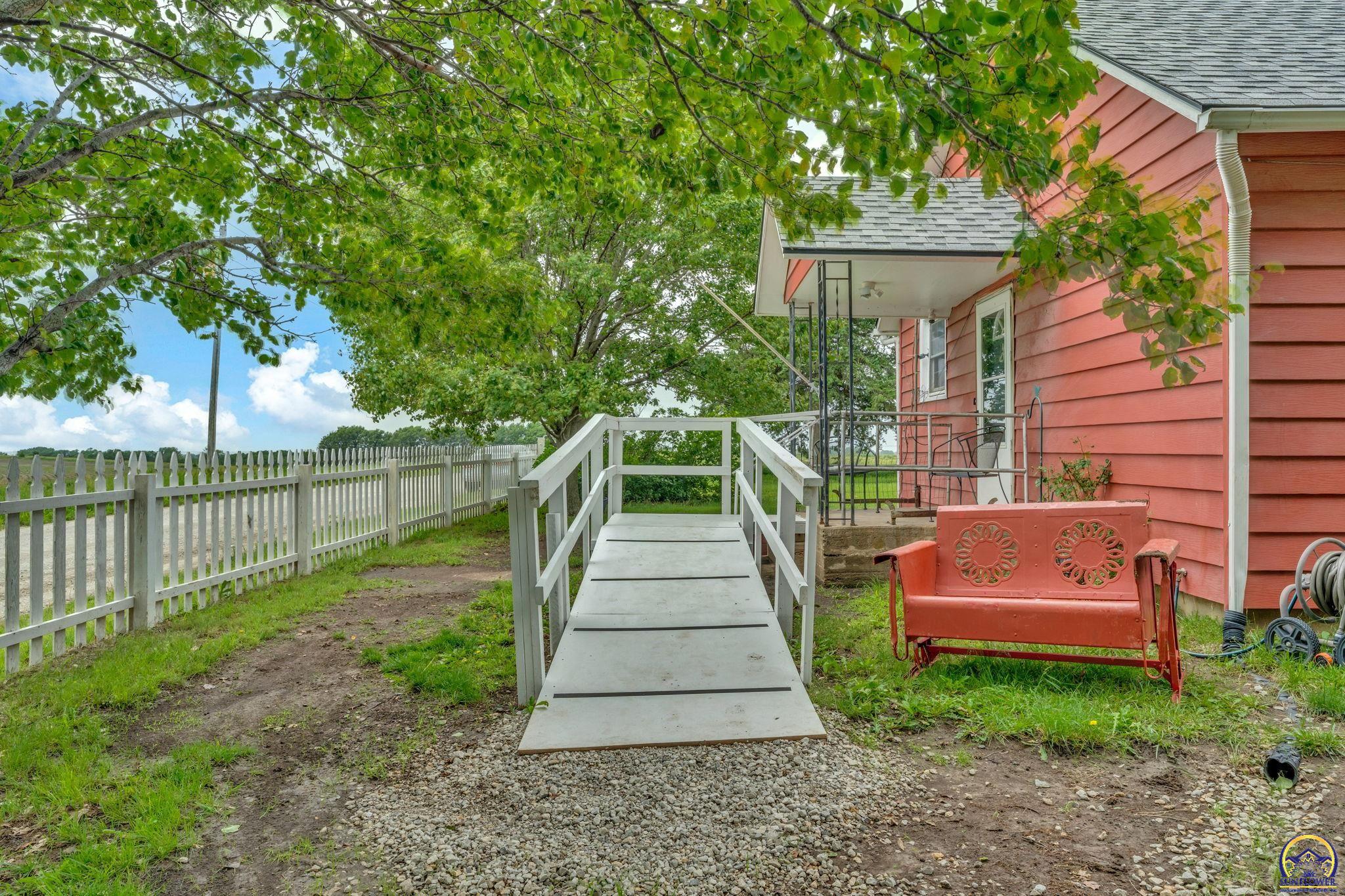 3184 158th Road Delia, KS 66418 - Photo 6 of 50
