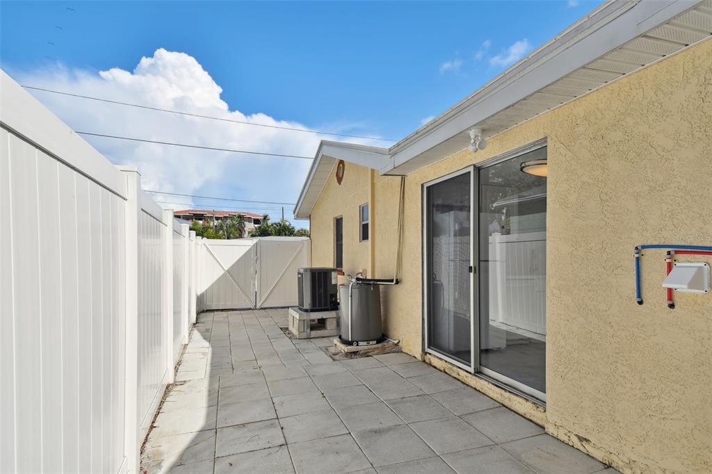 223 148th Avenue Madeira Beach, FL 33708 - Photo 44 of 53