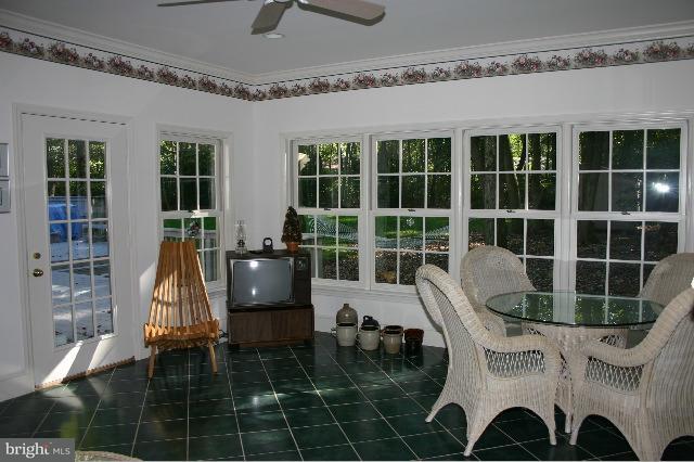220 Valley Road Lebanon, PA 17042 - Photo 5 of 8 Gallery Image 5