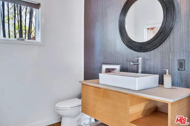 $3,350,000 | 10920 Wagner Street, Culver City, CA 90230