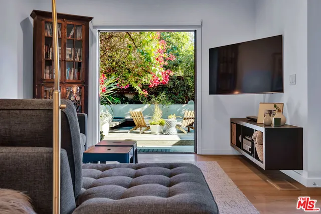 $3,350,000 | 10920 Wagner Street, Culver City, CA 90230