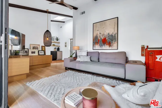 $3,350,000 | 10920 Wagner Street, Culver City, CA 90230